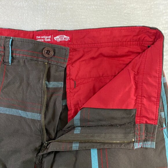 Vans Brown Blue Plaid Skater Shorts Casual Beach Travel Flat Front Summer sz 32 - Picture 4 of 10